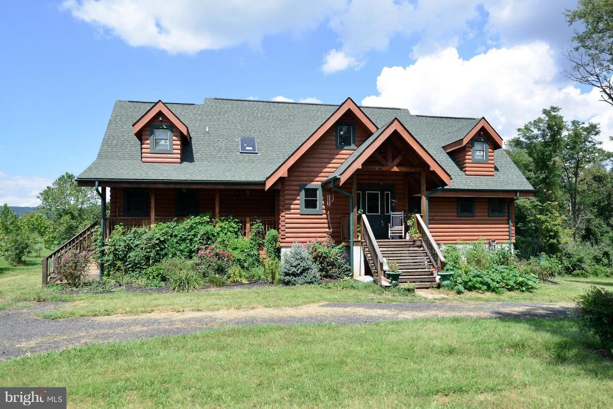 Primary Photo - 34894 Paxson Rd