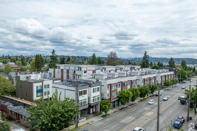 Foto del edificio - Talta Townhomes