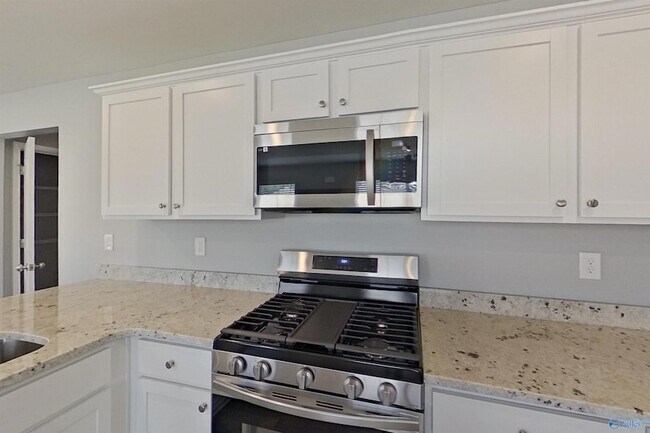 Foto del edificio - 101 Denise Dr