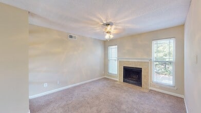 Interior Photo - Wellington Place at Olde Town