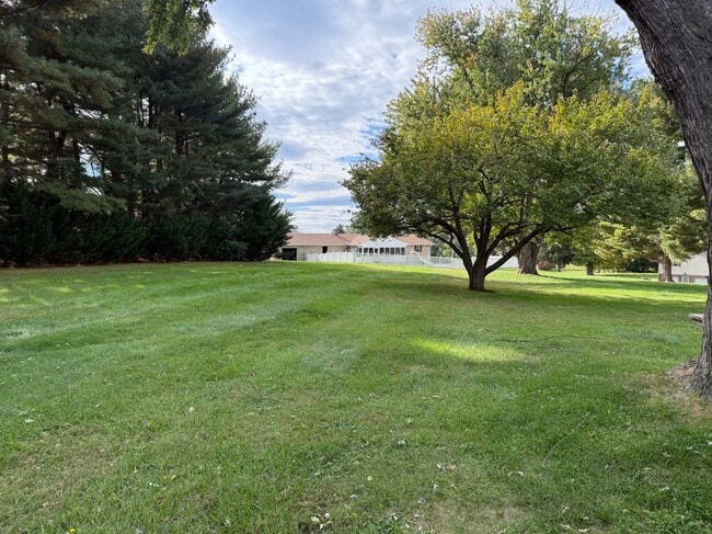 Foto del edificio - 1606 Littlestown Pike