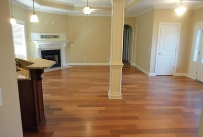 Foto del edificio - 105 Cristy Ln