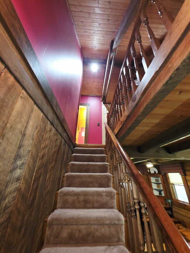 Foto del edificio - 375 E River Bend Dr