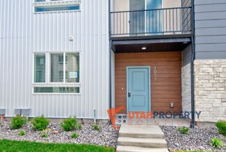 Building Photo - 1054 W 430 S