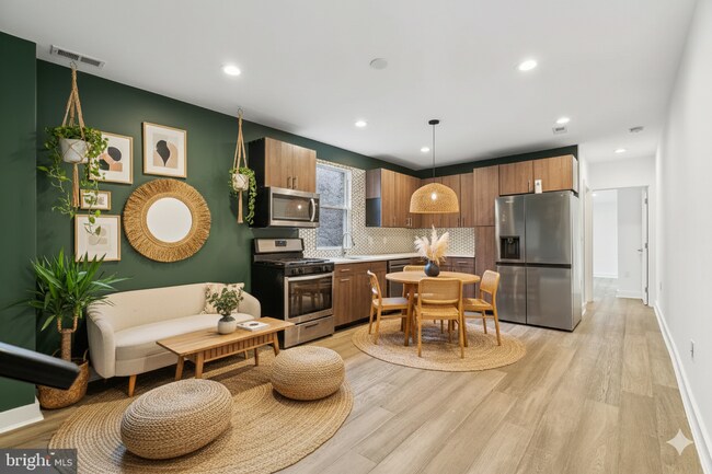 Foto del edificio - 2146 N Van Pelt St