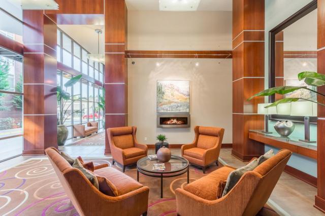 Building Photo - 1 bedroom in Kirkland WA 98033