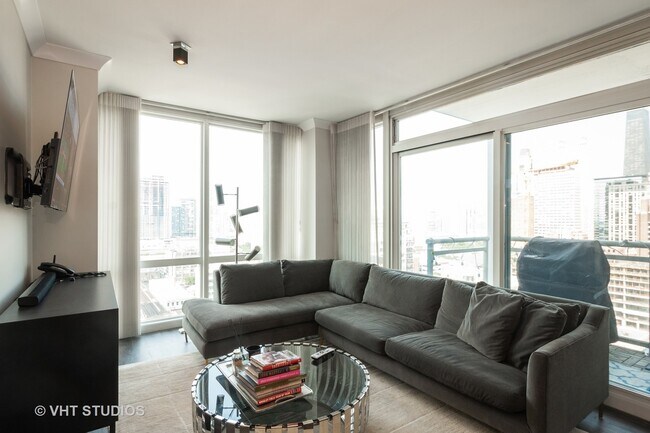 Foto del edificio - 757 N Orleans St