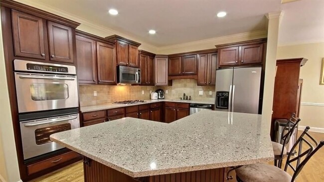 Building Photo - 1533 Brackenshire Cove