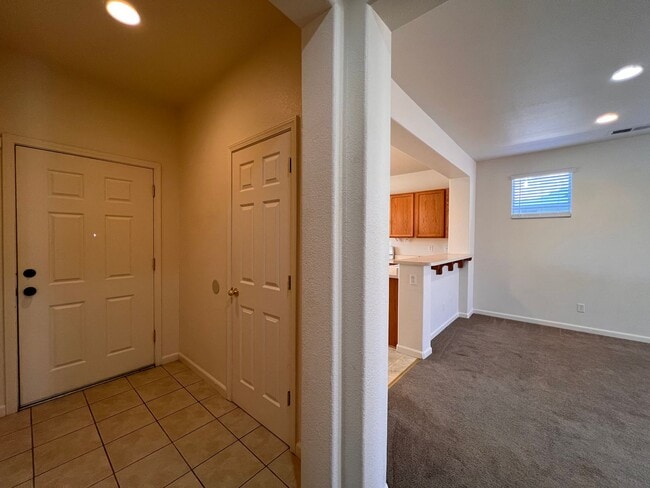 Building Photo - Mountain Rose Drive 1134-