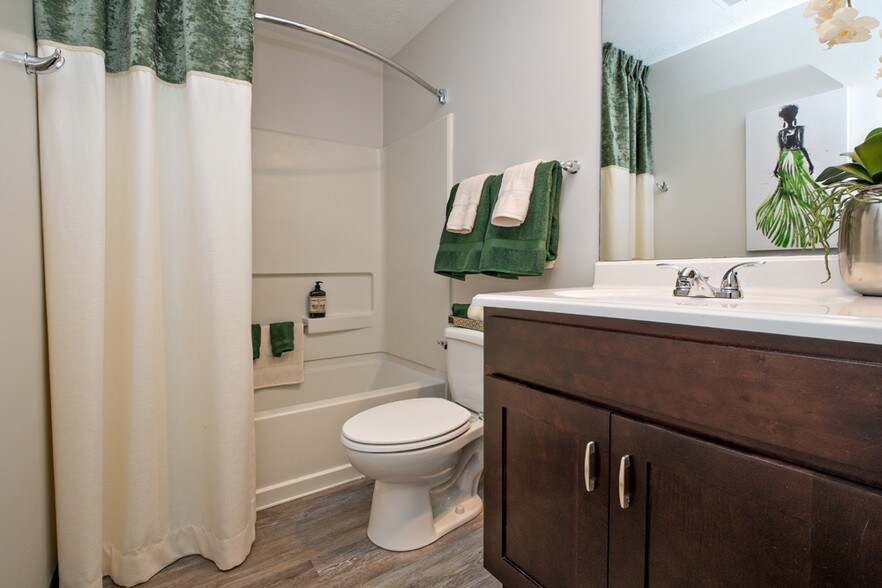 Custom Kitchen Bath Cabinets In North Canton Jackson Akron Refinished Kitchen Cabinets Gel Staining