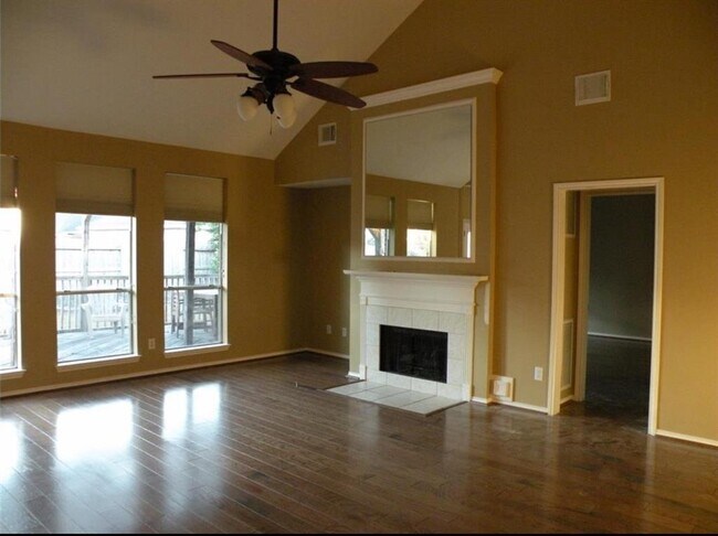 Foto del edificio - 203 Mariner Cove Ct
