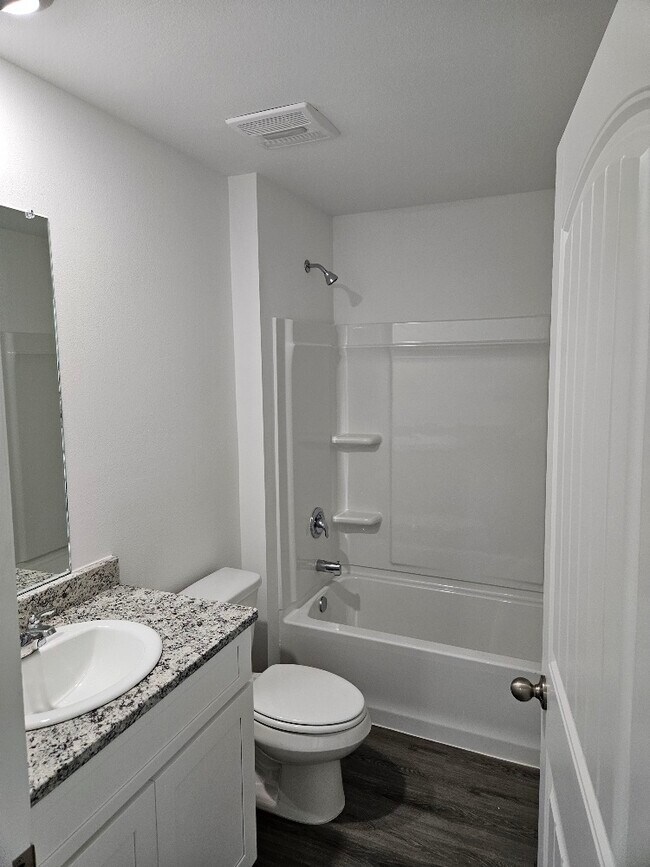 Foto del edificio - 35434 Grovemont Dr