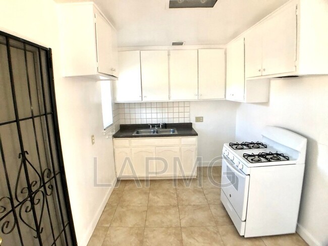 Foto del edificio - 4304 City Terrace Dr