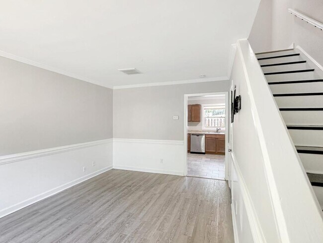 Foto del edificio - 1432 Ardmore Dr