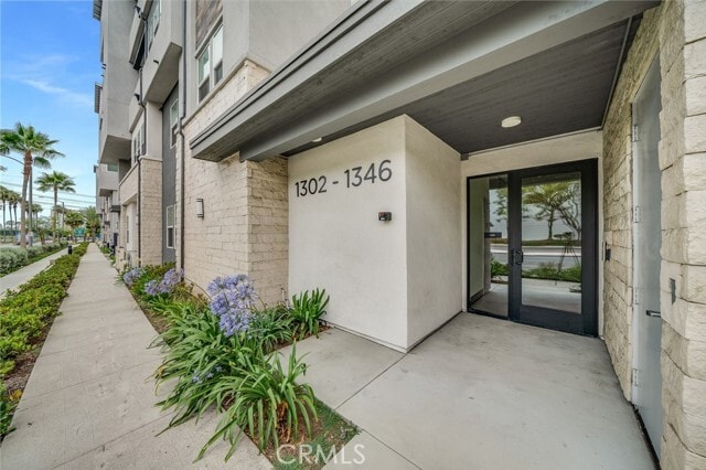 Building Photo - 1338 S Urbana St