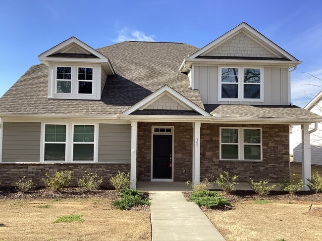 Building Photo - 165 Stowe Rd