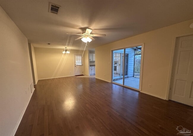 Building Photo - 4218 Baywoods Dr