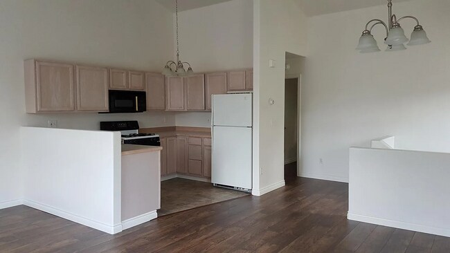 Foto del edificio - 1571 Elcadore Dr