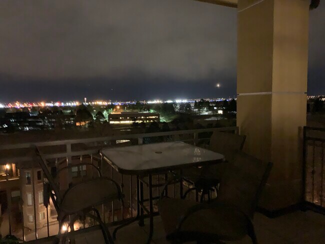 Foto del edificio - 7820 Inverness Blvd