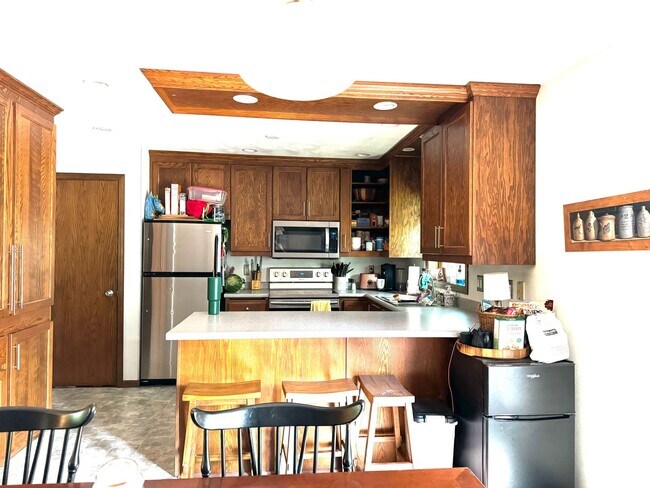 Building Photo - 7817 W Oakbrook Cir