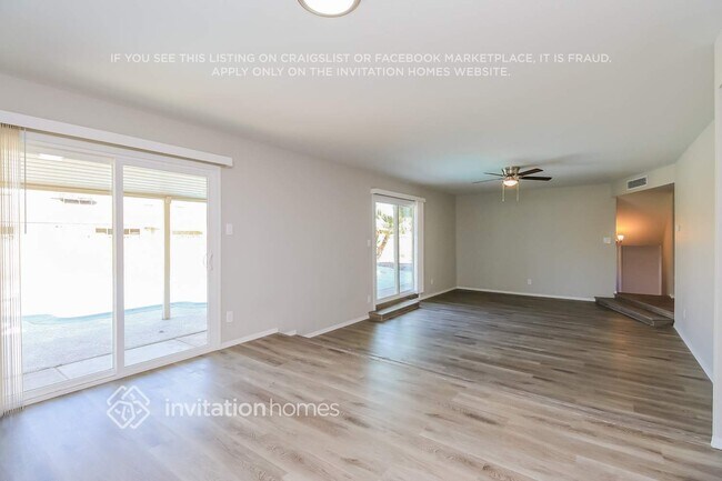 Foto del edificio - 6744 S Lakeshore Dr
