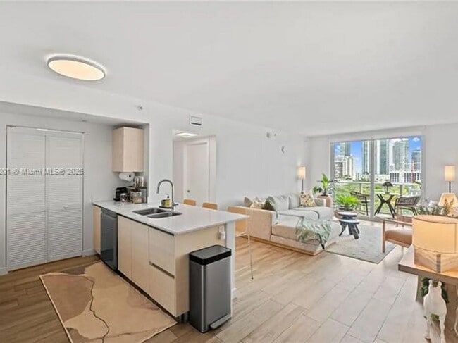 Photo - 4250 Biscayne Blvd Apartment