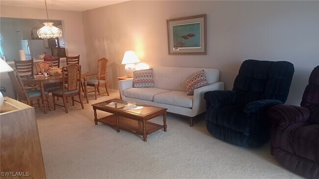 Building Photo - 716 Landover Cir