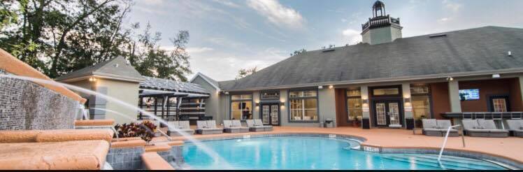 Foto principal - 2566 W Tennessee St