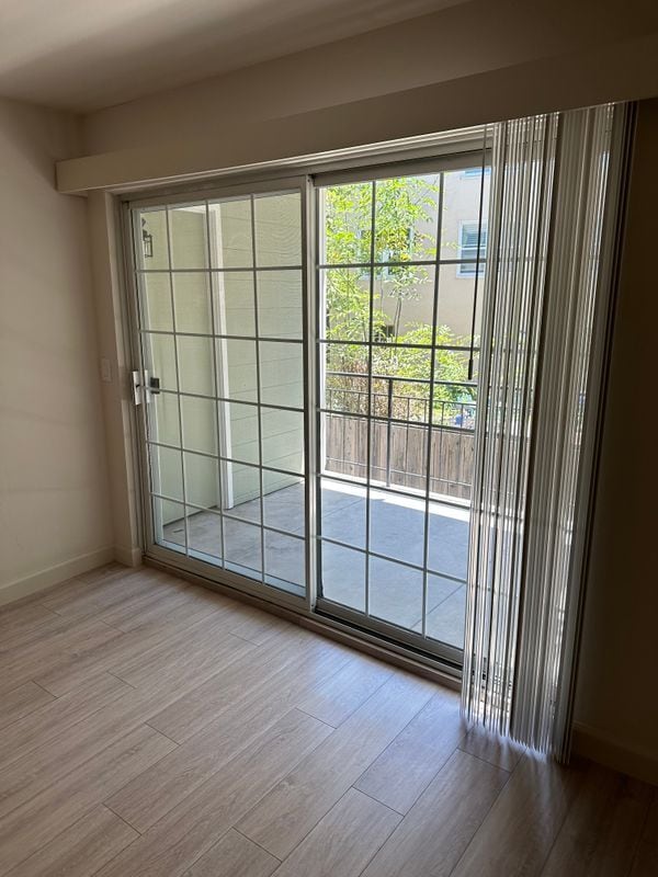 Foto del edificio - 1405 Oak Grove Ave