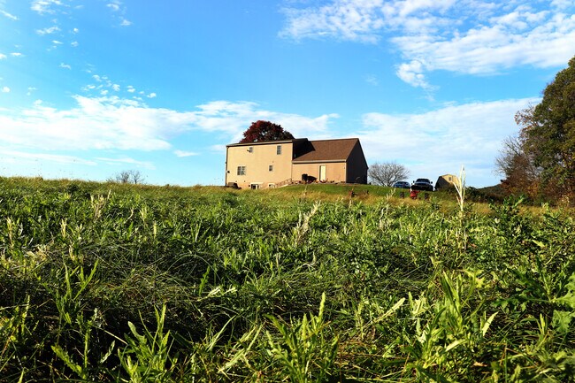 Foto del edificio - 158 Sidler Ln