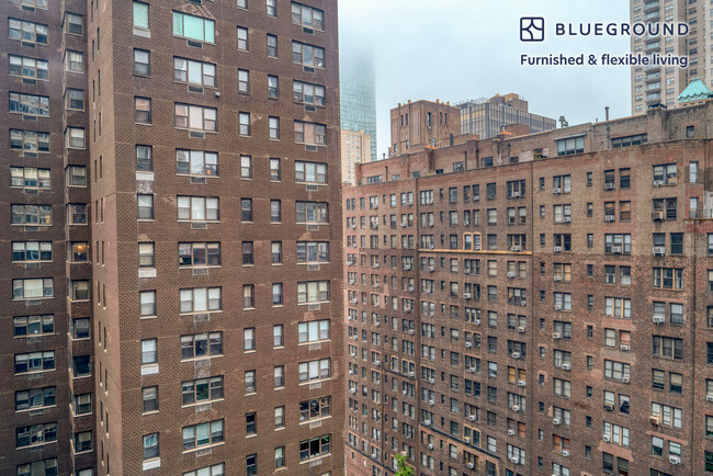 Foto del edificio - 420 E 54th St