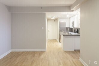 Building Photo - 3455 Rue Aylmer