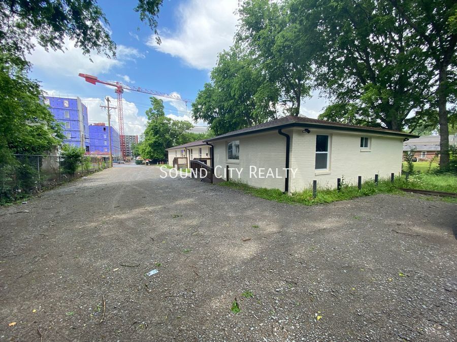 Photo - 1905 Hermosa Street-B