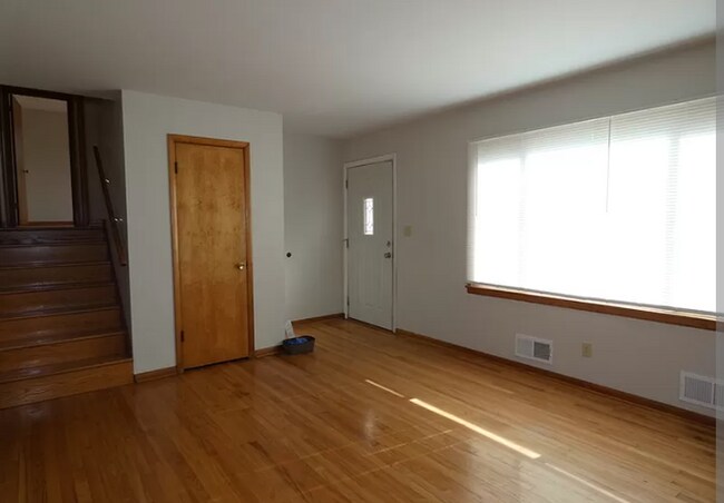 Building Photo - 1402 NE 67th St