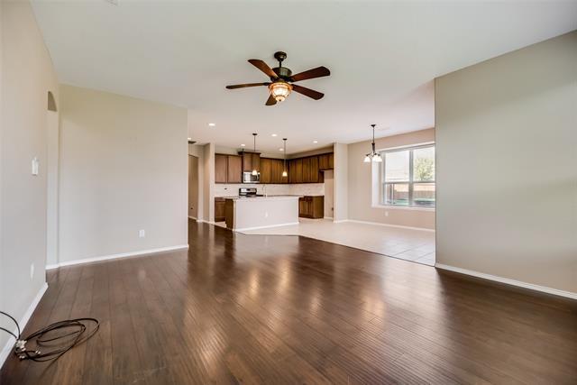 Foto del edificio - 1801 Meadow Trail Ln