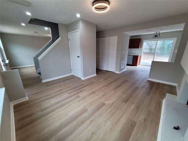 Building Photo - 1133 Sandune Dr