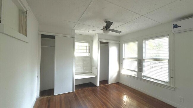 Foto del edificio - 519 Shaver St