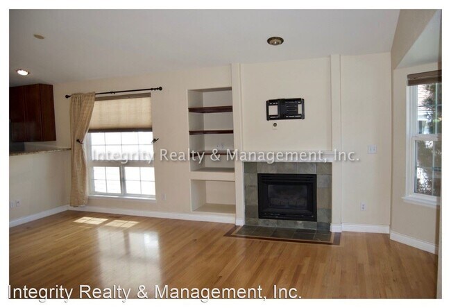 Building Photo - 3 br, 2.5 bath House - 8840 Shoal Creek Ln