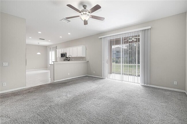 Building Photo - 8986 Falcon Pointe Loop
