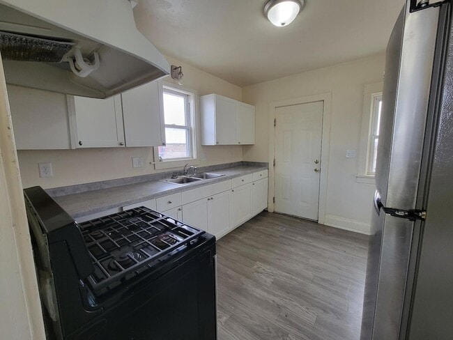 Foto del edificio - 2453A Mound Rd