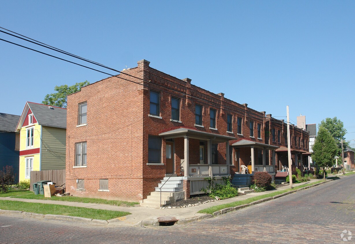Primary Photo - 159-165 Detroit Ave