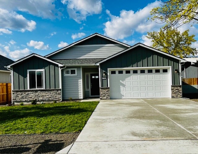 8103 E Nora Ave, Spokane Valley, WA 99212 House Rental in Spokane