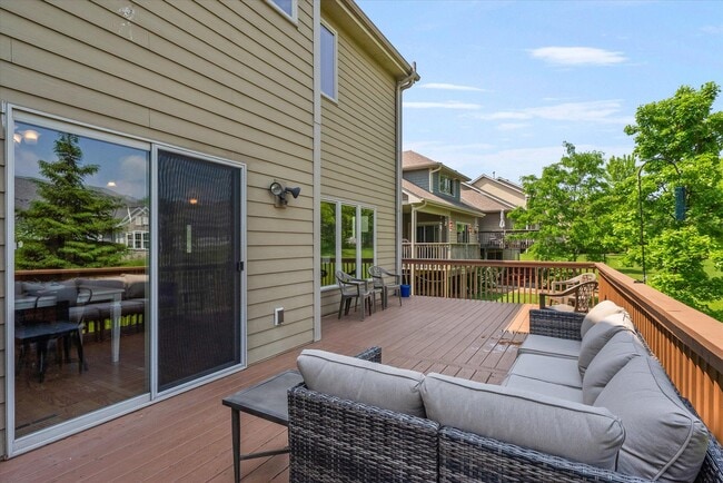Building Photo - 407 Century Oak Dr