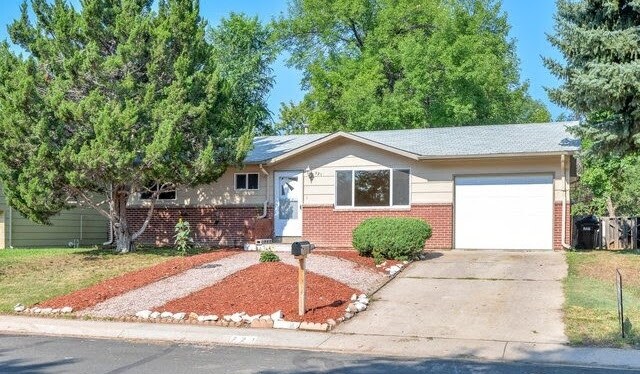 Primary Photo - 721 Ponderosa Dr