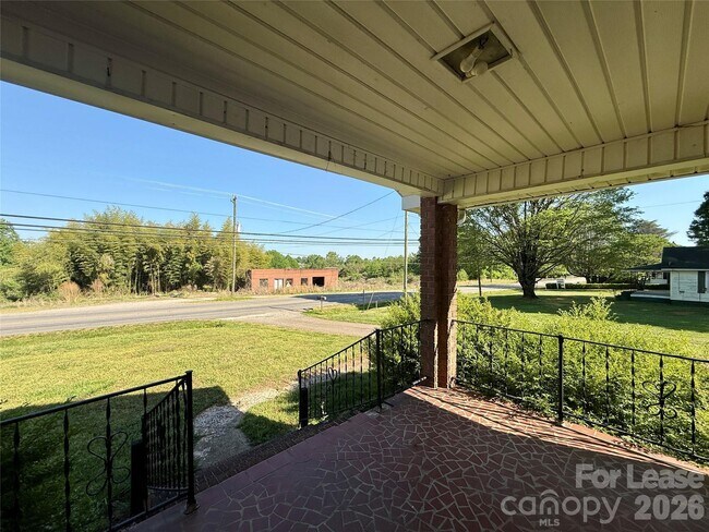 Foto del edificio - 507 Turnersburg Hwy