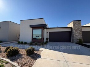 Building Photo - 2908 Church Oak Dr