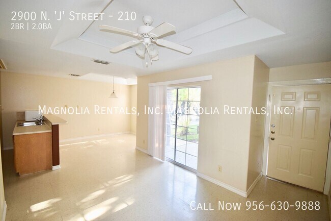 Foto del edificio - 2900 N. 'J' Street-210