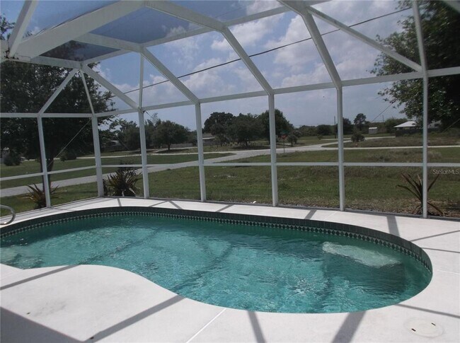 Foto del edificio - 3187 Sulstone Dr