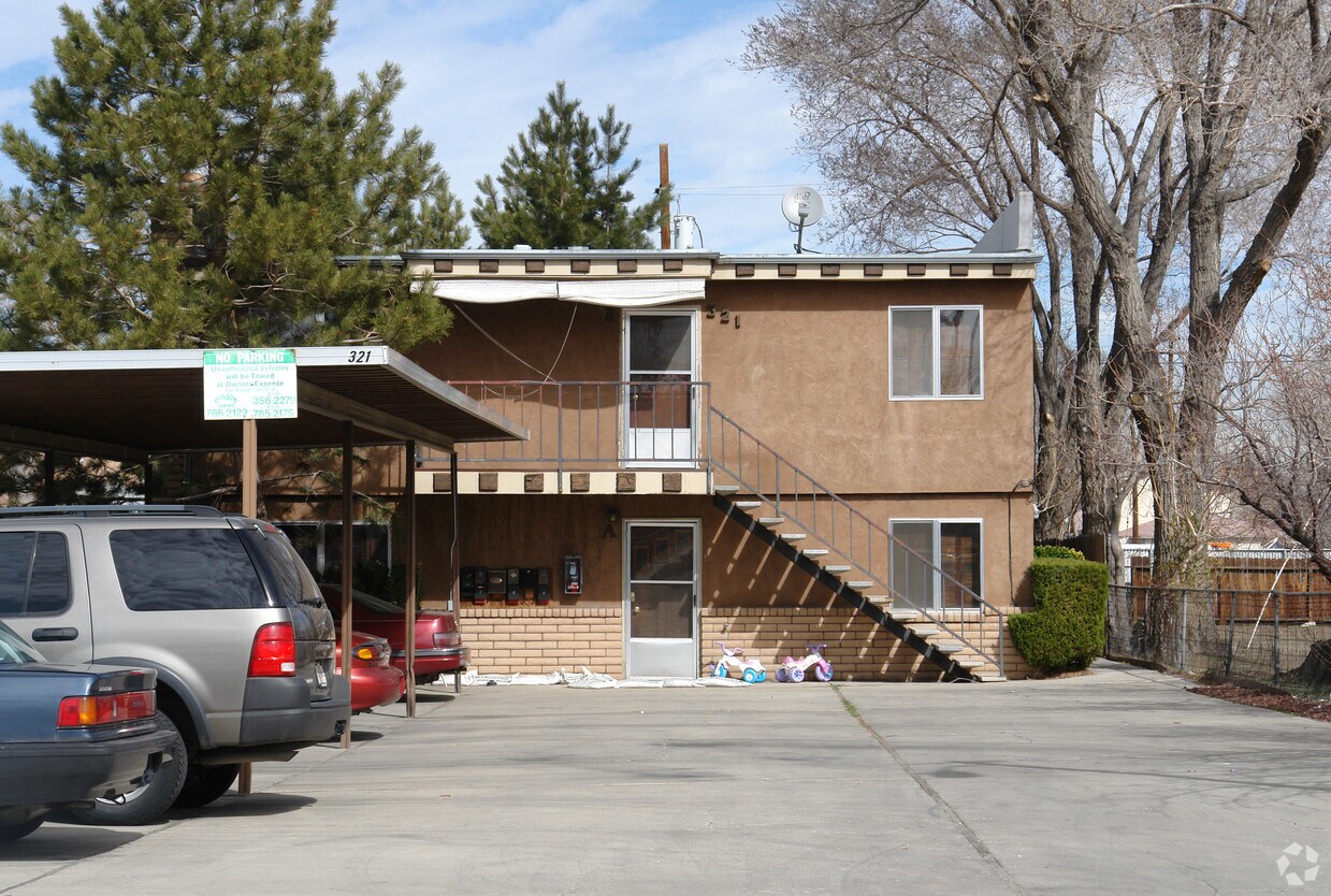 321 Colorado River Blvd, Reno, NV 89502 Apartments 321 Colorado River