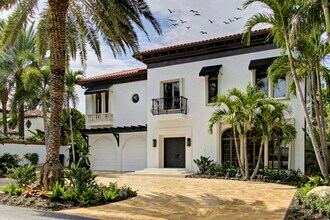 Building Photo - 1238 Vista Del Mar Dr N